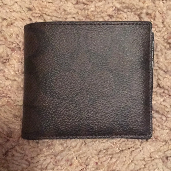 Authentic Men's Coach Compact ID Wallet - Picture 3 of 8
